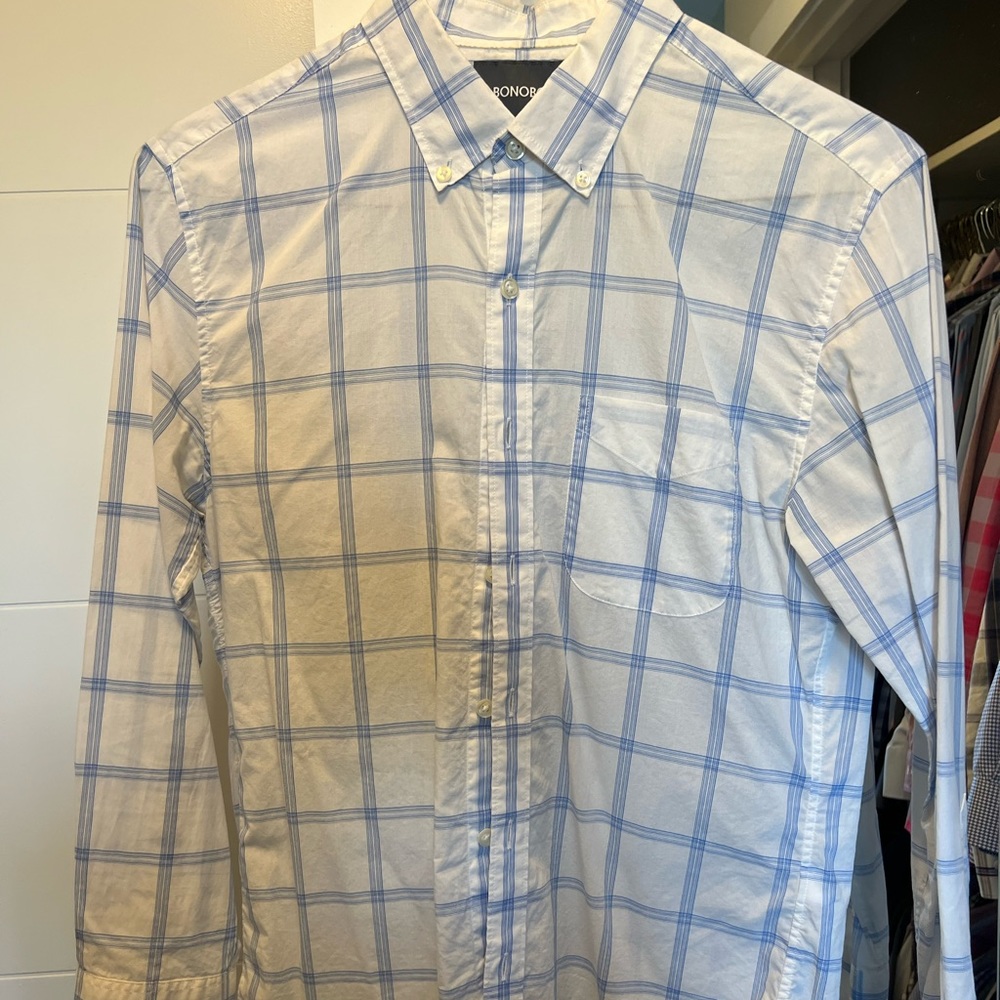 Bonobos casual button down white with blue squares sz. S/short no flaws